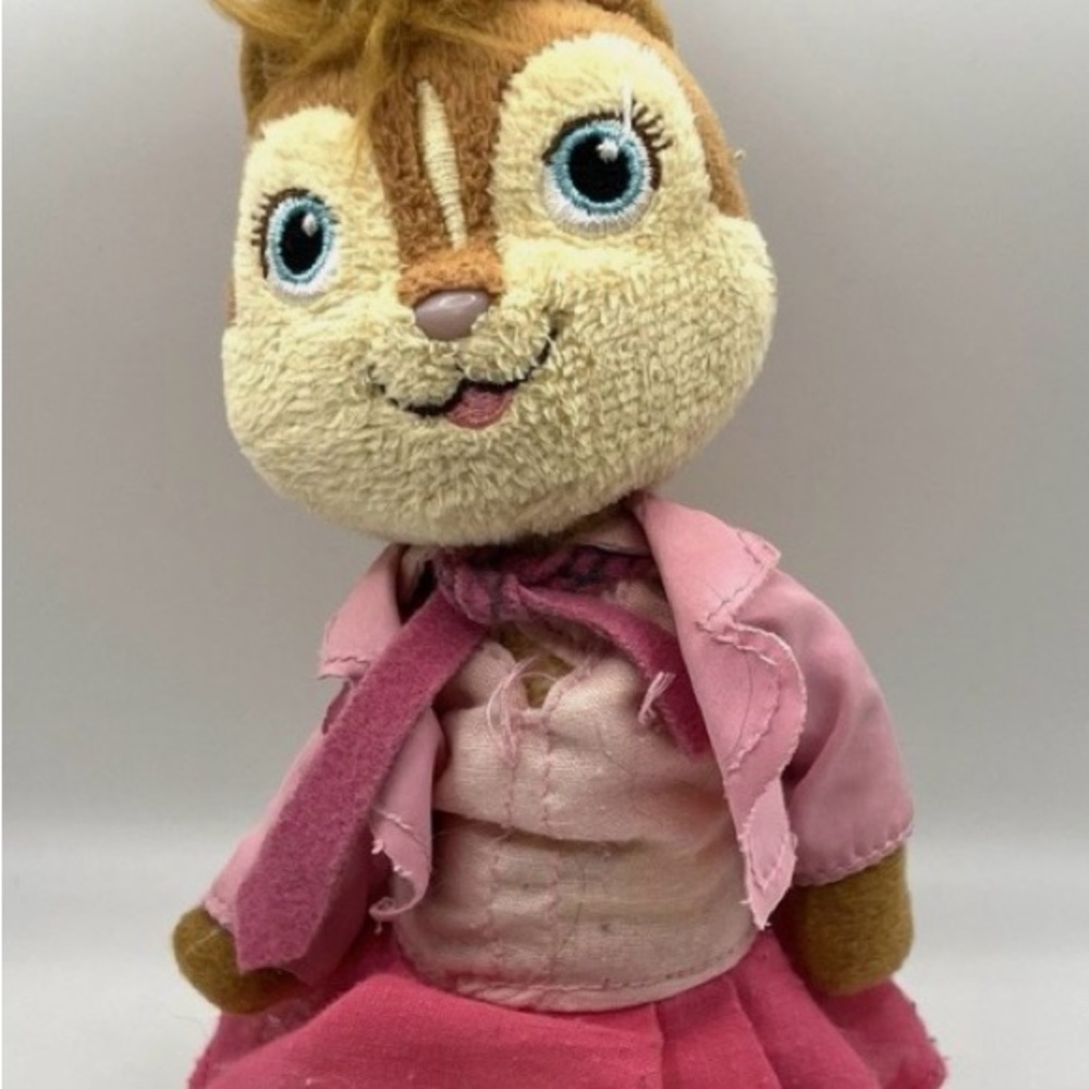 DISNEY - ALVIN AND THE CHIPMUNKS/CHIPPETTES’ BRITTANY CHIPMUNK TY VINTAGE PLUSH